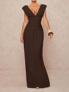 Women’s Brown V-Neck Ruched Waist Maxi Dress M